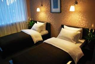 Гостиница Гранд Отель Клуб Тула Стандартный двухместный номер с 2 отдельными кроватями-1